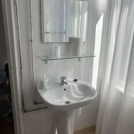 Residencia Whitelove 3*