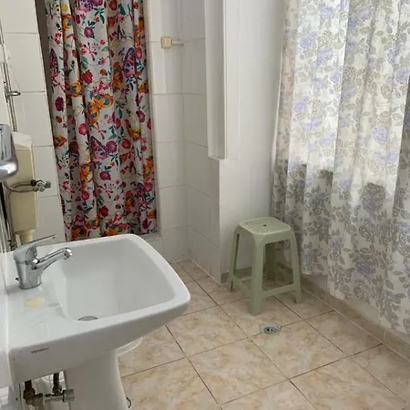Gasthuis Residencia Whitelove Lissabon