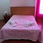 Affittacamere Residencia Whitelove 3*
